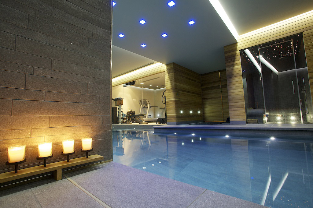 Indoor Bespoke Luxury Swimming Pool and Spa Area