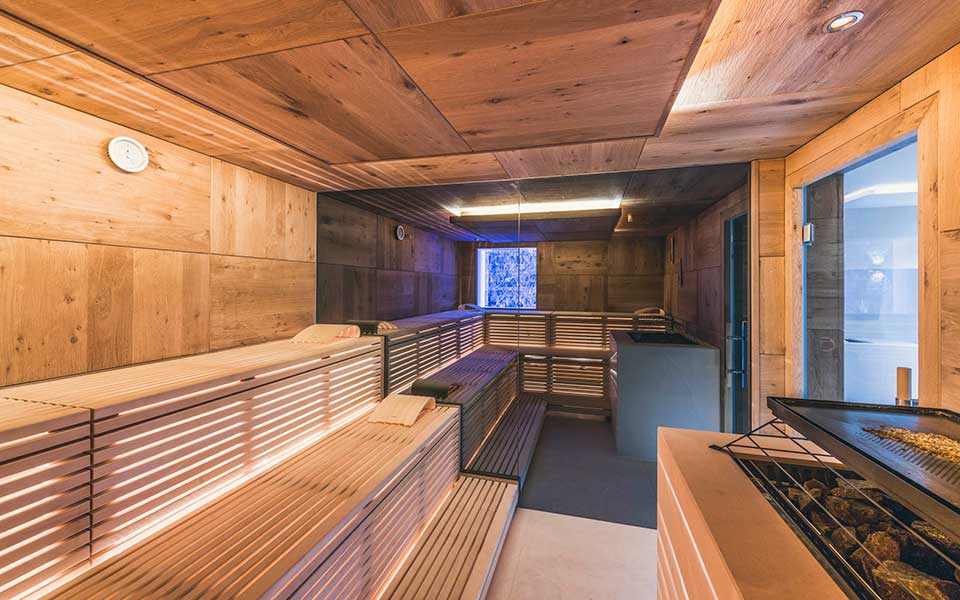 Commercial saunas from KLAFS at Guncast